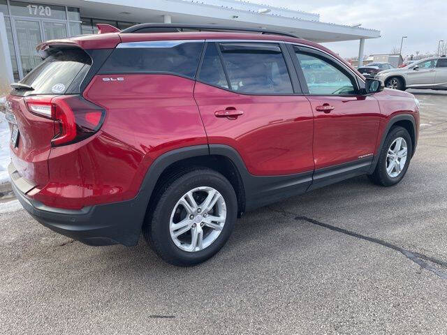 2024 GMC Terrain SLE