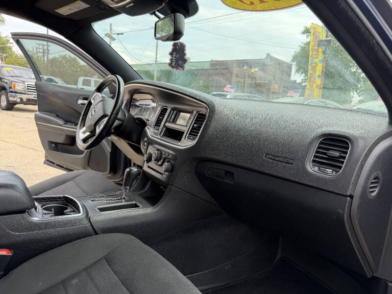 2013 Dodge Charger SE
