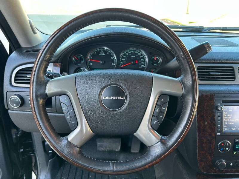 2012 GMC Yukon Denali