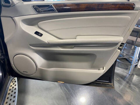 2011 Mercedes-Benz GL-Class GL 350 BlueTEC