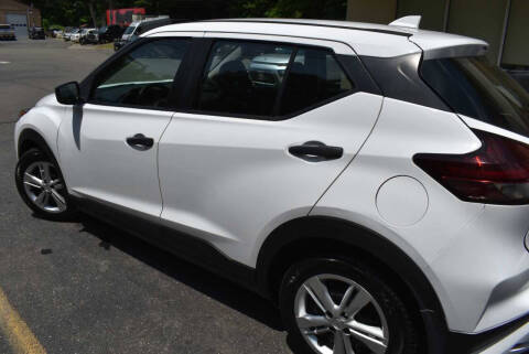 2021 Nissan Kicks S