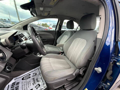2013 Chevrolet Sonic LT Auto