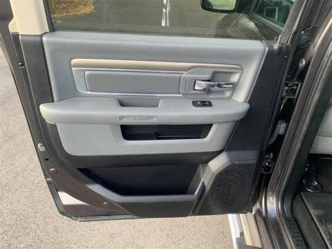 2016 RAM 1500 Big Horn