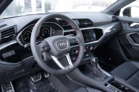 2025 Audi Q3 quattro S line Prem Plus 45 TFSI