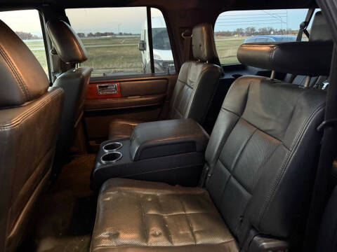 2011 Lincoln Navigator L