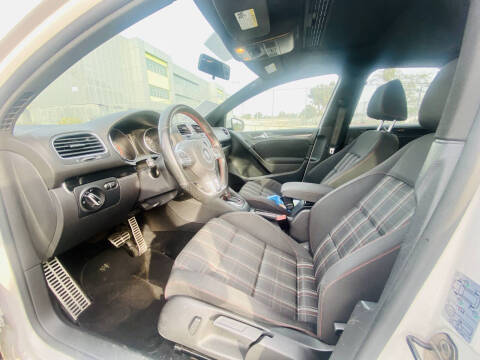 2012 Volkswagen GTI Base PZEV