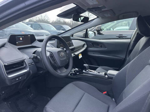 2025 Toyota Prius LE