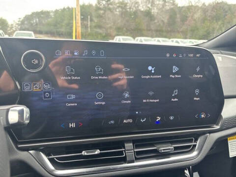 2026 Chevrolet Equinox EV LT 1