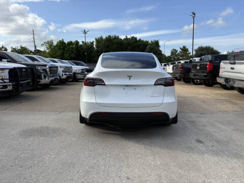 2023 Tesla Model Y Long Range
