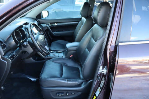 2011 Kia Sorento SX