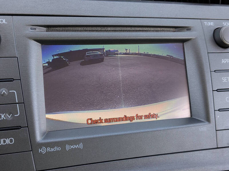 2013 Toyota Prius Plug-in Hybrid Advanced