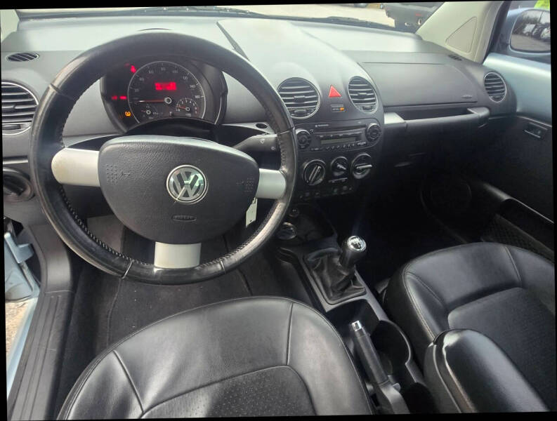 2009 Volkswagen New Beetle