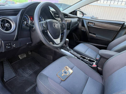 2017 Toyota Corolla LE