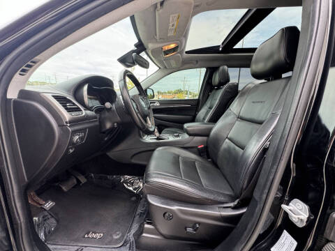 2017 Jeep Grand Cherokee Summit