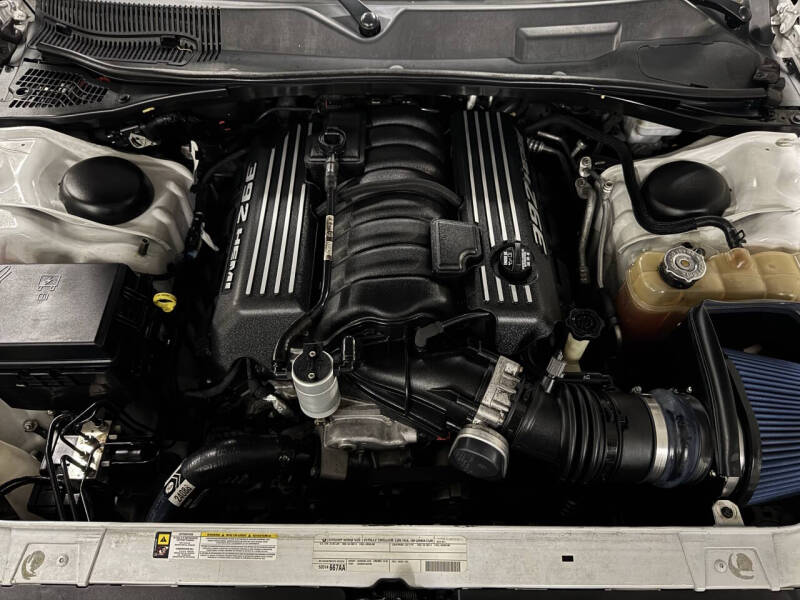 2012 Dodge Challenger SRT8 392