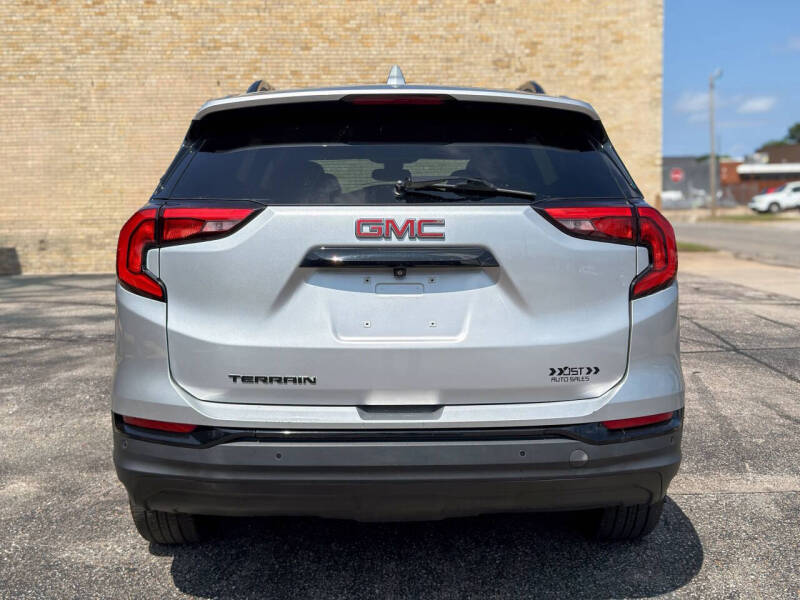 2021 GMC Terrain SLT