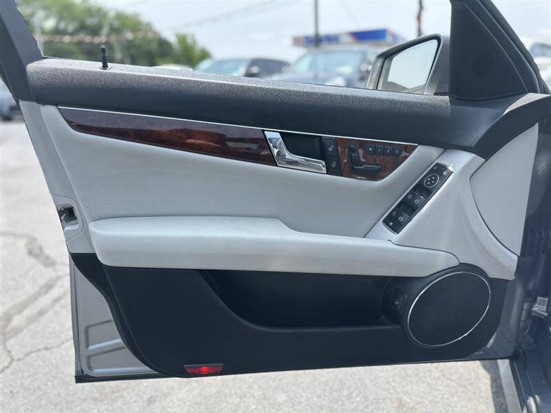 2011 Mercedes-Benz C-Class