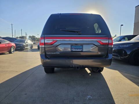 2015 Lincoln Navigator