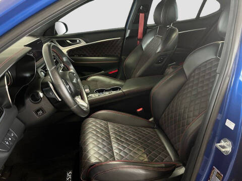 2023 Genesis G70