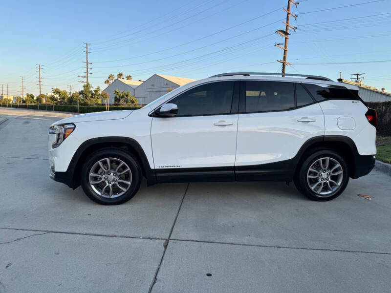 2022 GMC Terrain SLT