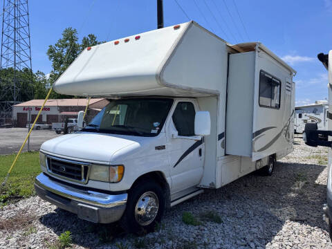 2003 Thor Motor Coach FourWinds 27D