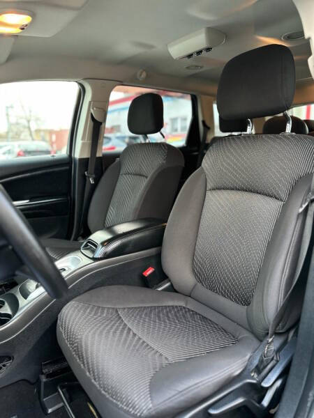 2014 Dodge Journey American Value Package