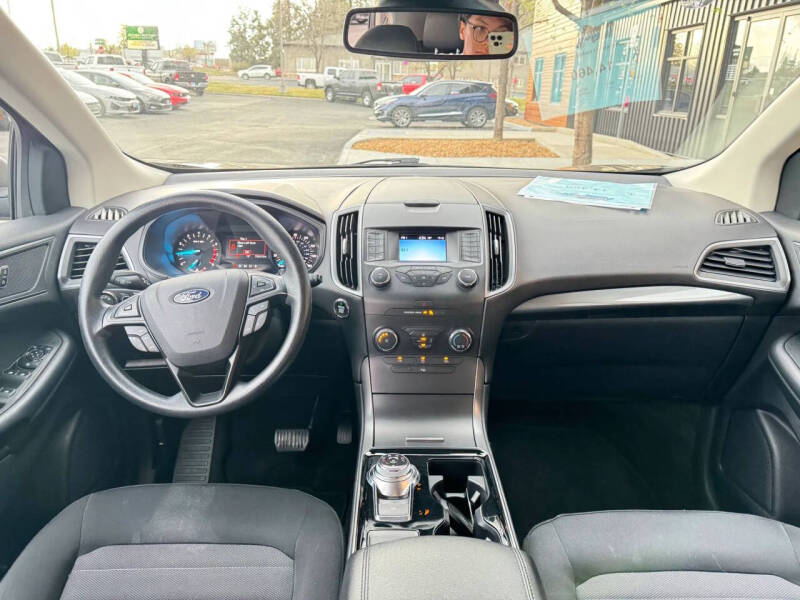 2019 Ford Edge SE