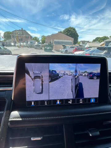 2021 GMC Yukon SLT