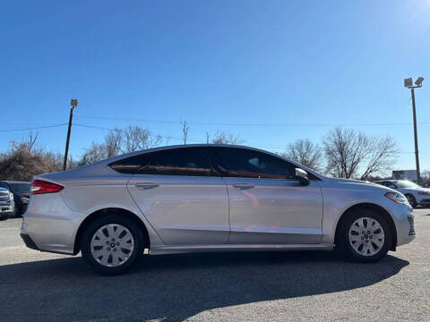 2019 Ford Fusion S