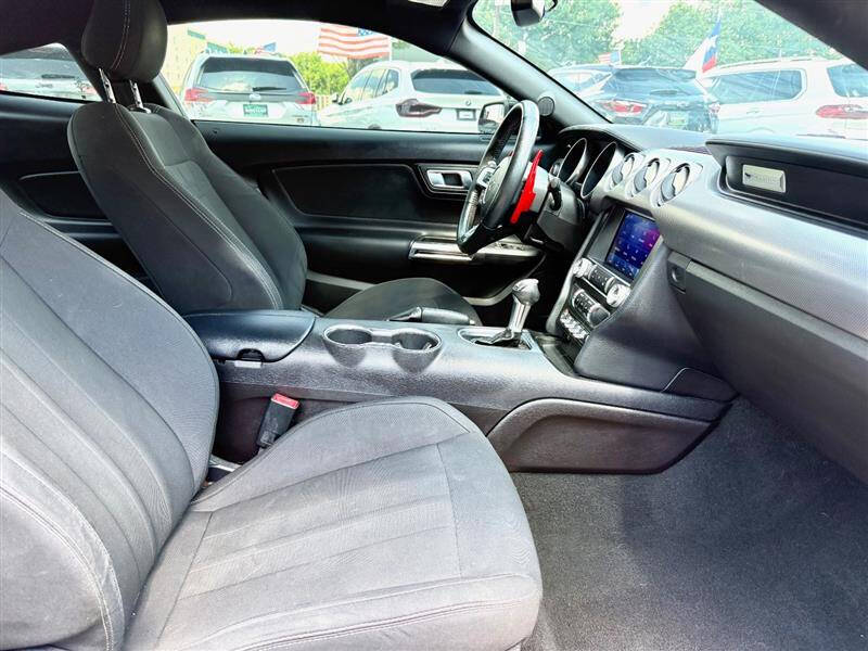 2019 Ford Mustang EcoBoost