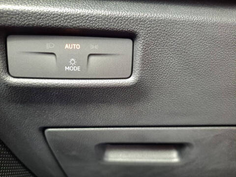 2025 Volkswagen Tiguan SE