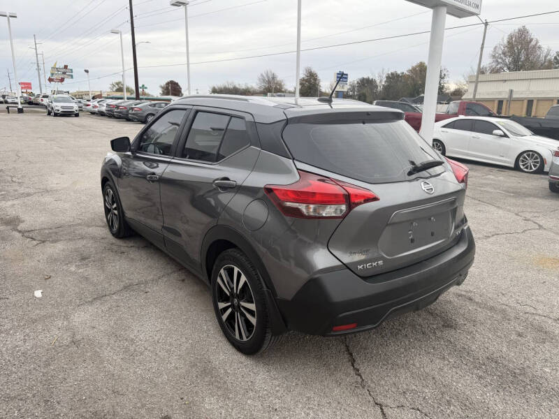 2019 Nissan Kicks SV