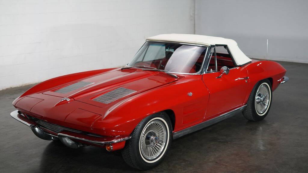 1963 Chevrolet Corvette 10