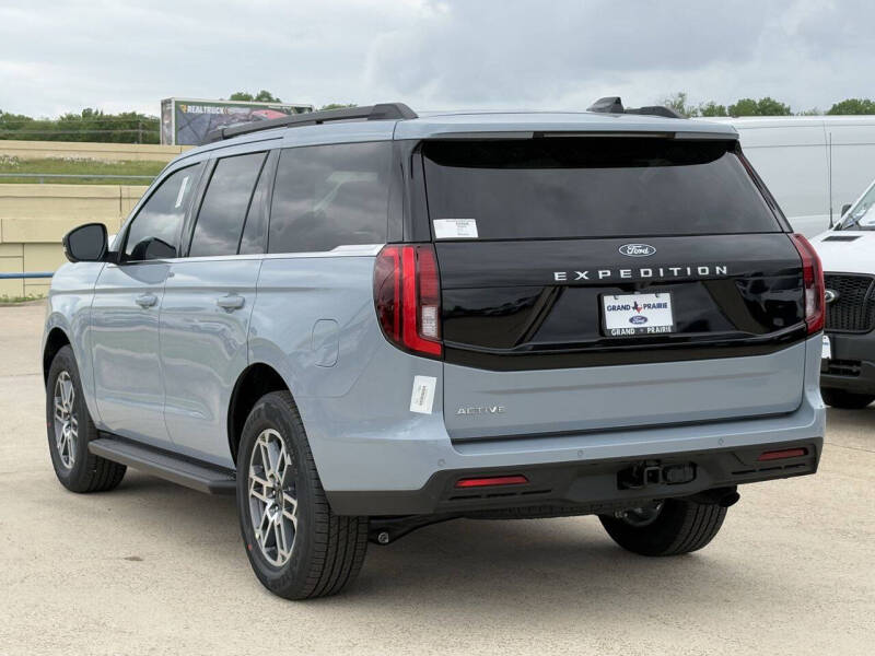 2026 Ford Expedition Active