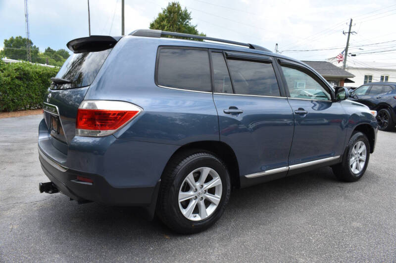 2013 Toyota Highlander Plus