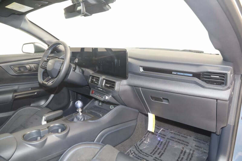 2024 Ford Mustang Dark Horse