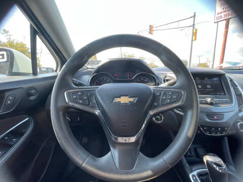 2019 Chevrolet Cruze LT