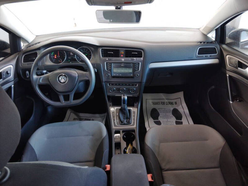 2016 Volkswagen e-Golf SE