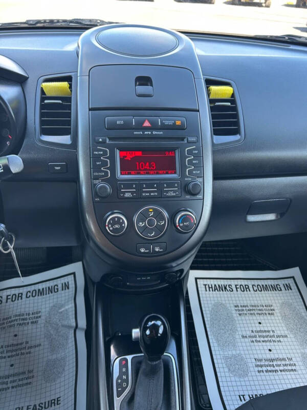 2013 Kia Soul +