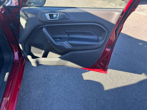 2014 Ford Fiesta Titanium