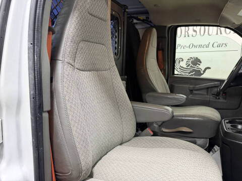 2017 GMC Savana 2500