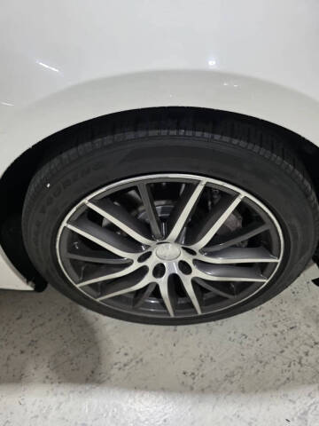 2015 Maserati Ghibli