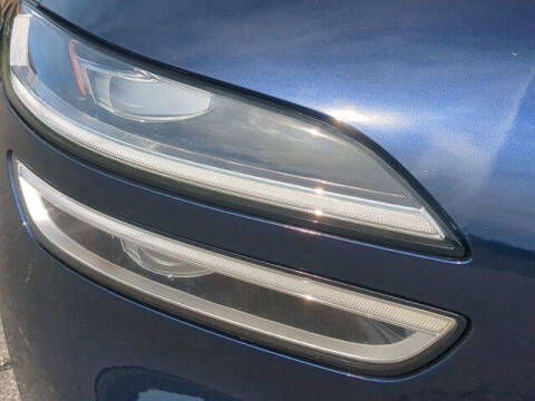 2023 Genesis G70