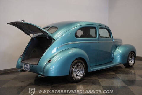 1940 Ford Deluxe