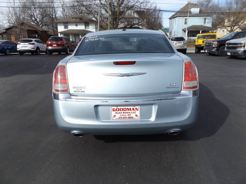 2013 Chrysler 300