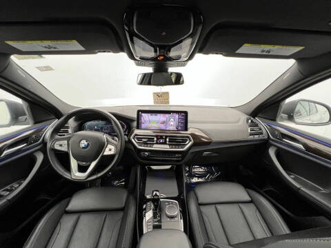 2024 BMW X4 xDrive30i