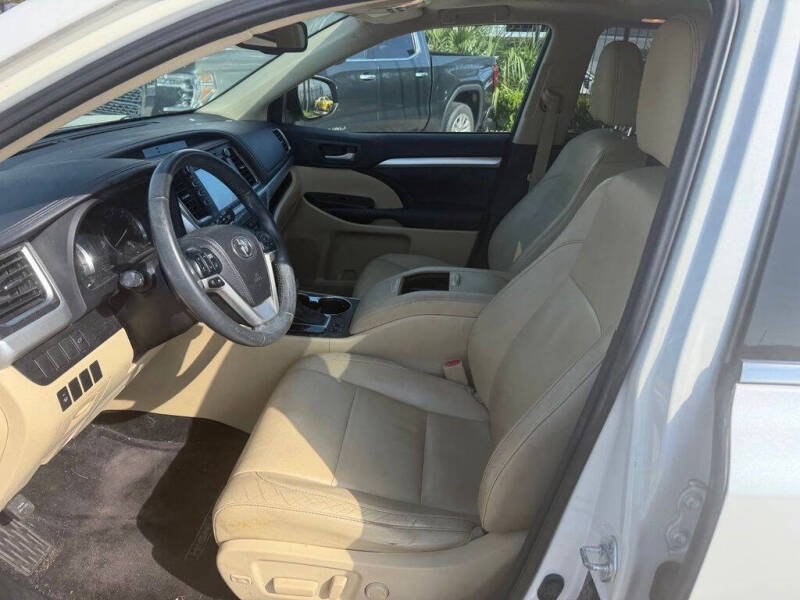 2014 Toyota Highlander XLE