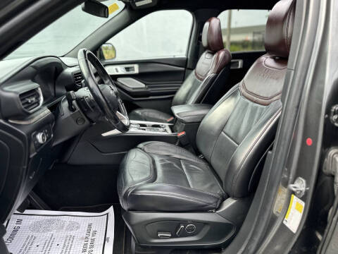 2020 Ford Explorer Platinum