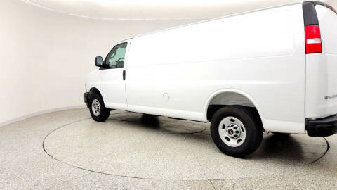 2025 GMC Savana 3500