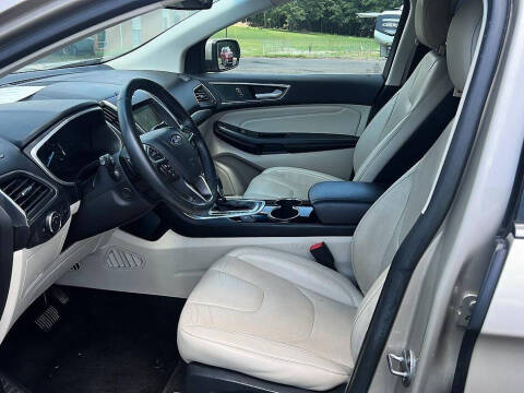 2018 Ford Edge Titanium
